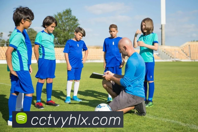 中超积分榜排名更新上海海港领跑申花紧追争冠悬念延续